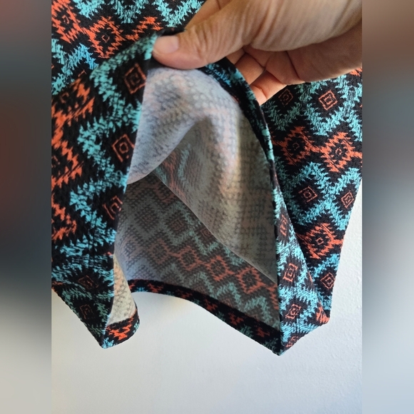 Lularoe, Cassie Skirt , Geo Print, Size Small - Picture 5 of 7